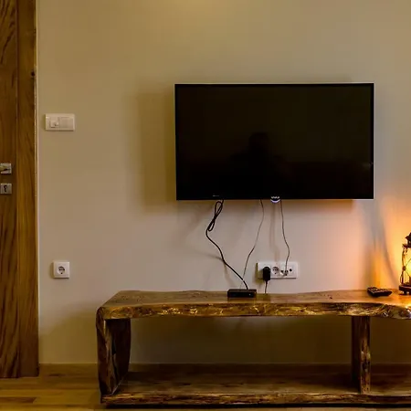 Etno Selo Kumovi Konaci Lodge Banja Luka